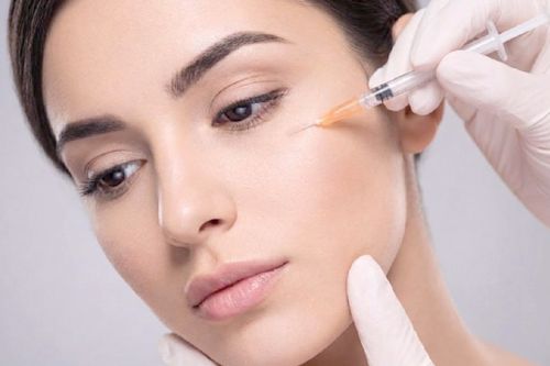 Ile zabiegów fibryny bogatopłytkowej pod oczy potrzeba i jak często je powtarzać?