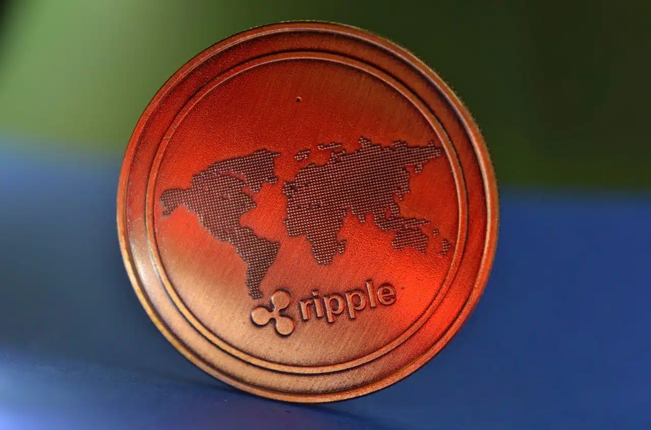 XRP cały czas pod presją. Co będzie dalej? Oto najnowsza analiza
