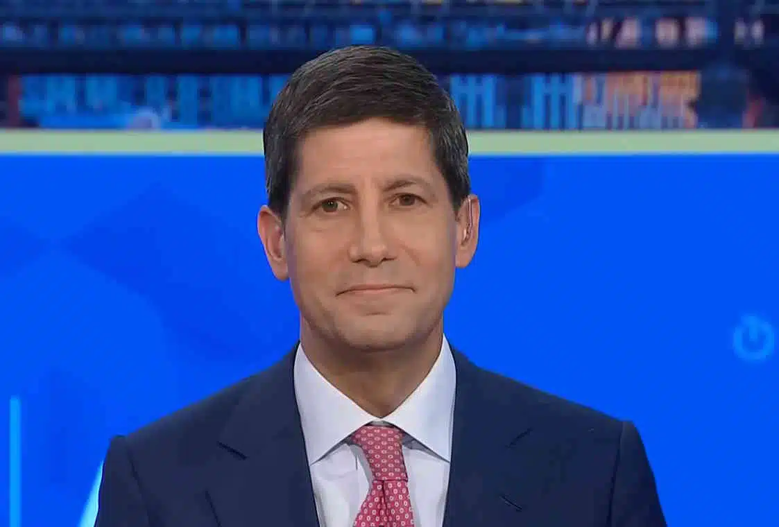 Kevin Warsh oficjalnie nowym szefem Fed! Jakie będą tego konsekwencje dla rynku krypto?