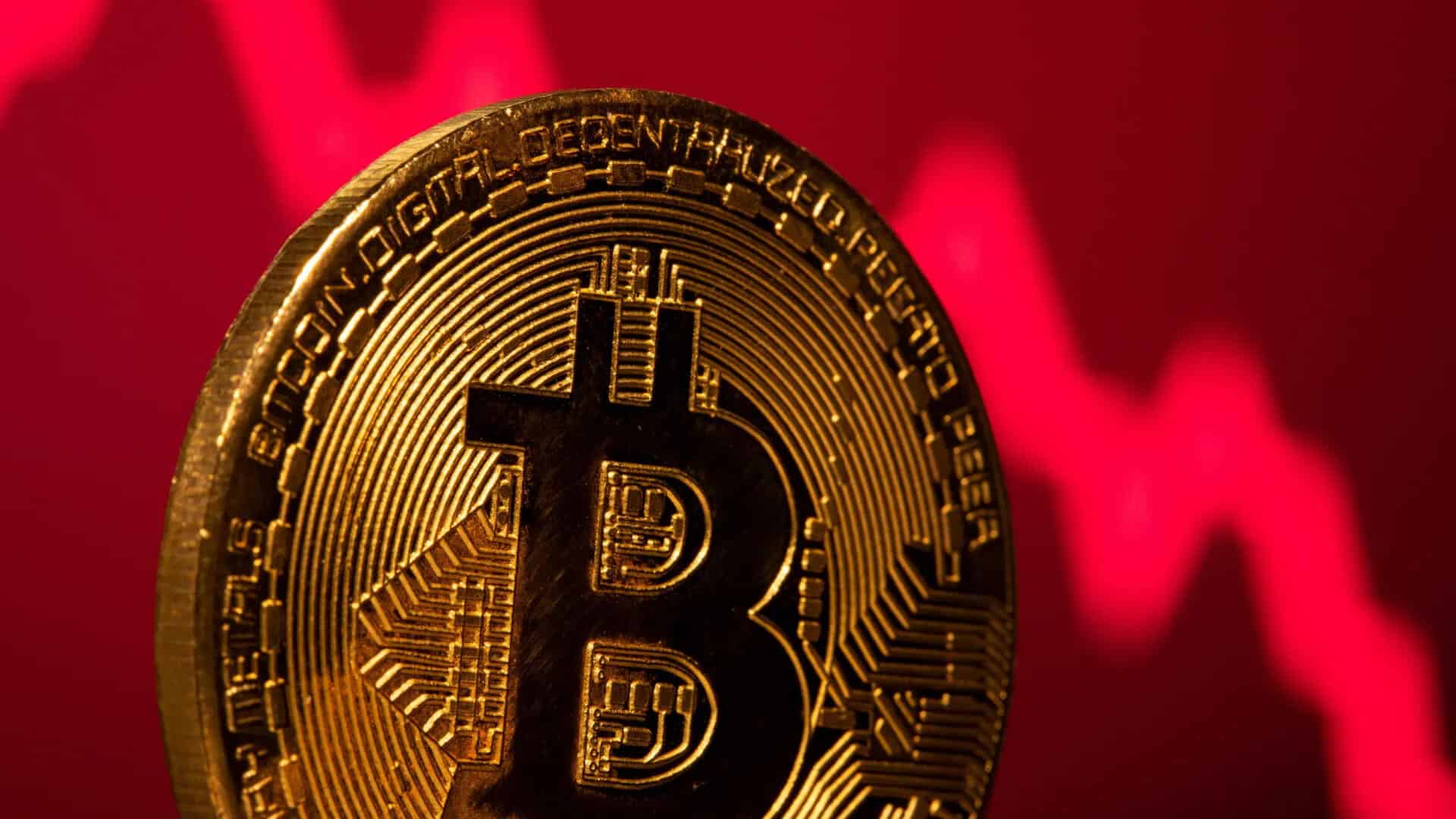 Cena Bitcona spadnie do 10 000 USD: Tether zagrozi BTC. Stablecoiny uderzają w crypto?