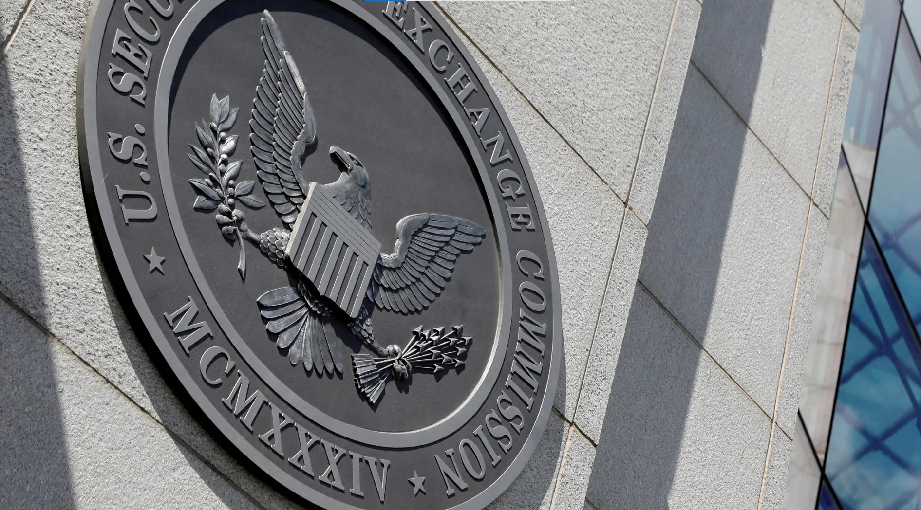 SEC: kryptoaktywa zwolnione z restrykcji regulacyjnych. Przełomowe ułatwienia dla branży krypto?