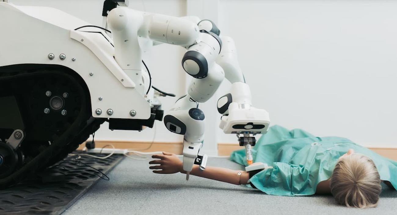 Robot AI, który wyleczy udar? Znany producent telewizorów z dotacją od rządu USA
