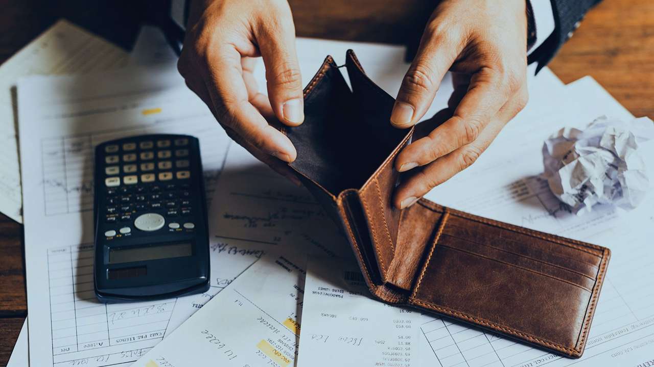 Jesteśmy skazani na głodowe emerytury? Prognozy nie pozostawiają złudzeń. Pozostanie tylko jedno wyjście