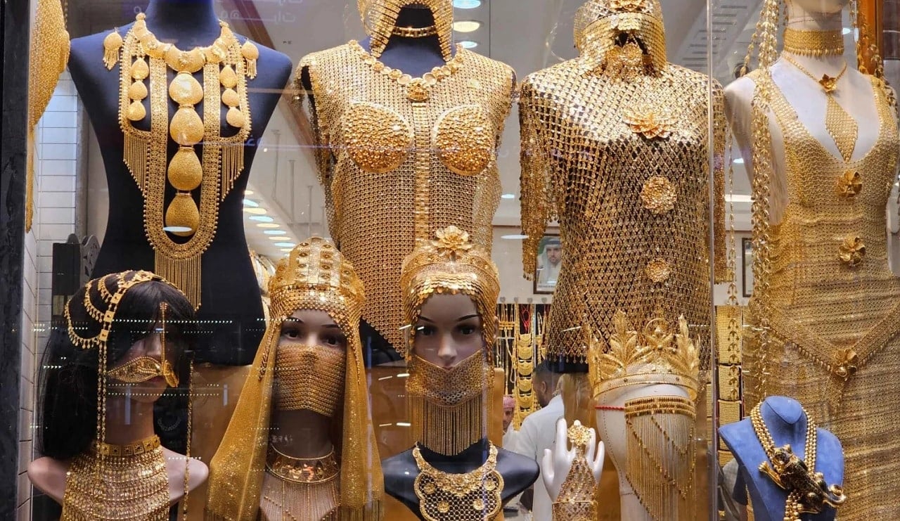 Eksport „nielegalny”, czyli ten nie nasz. Arabsko-arabska wojna handlowa o kontrolę nad rynkiem złota