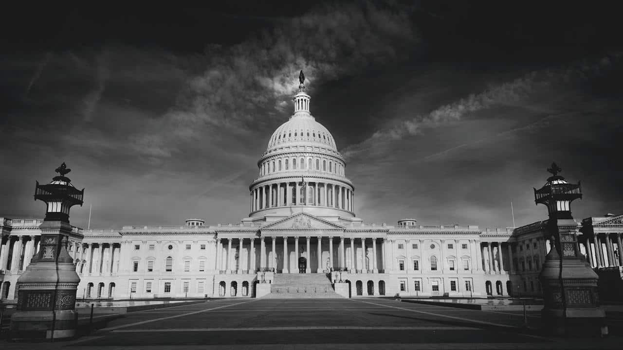 Rynek kłóci się z Trumpem: do zamknięcia rządu USA jednak dojdzie? Nowe fakty