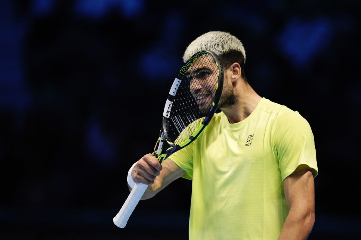 Alcaraz przeżył piekło! Epicka bitwa, 5,5 godziny i finał Australian Open [WIDEO]