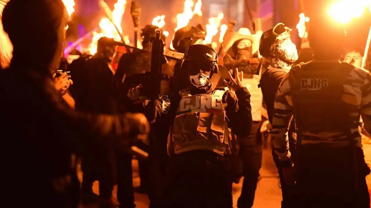Meksykańskie kartele łapią Amerykanów, lotnisko Guadalajara i autostrady oblężone. Reakcja na eliminację przywódcy kartelu