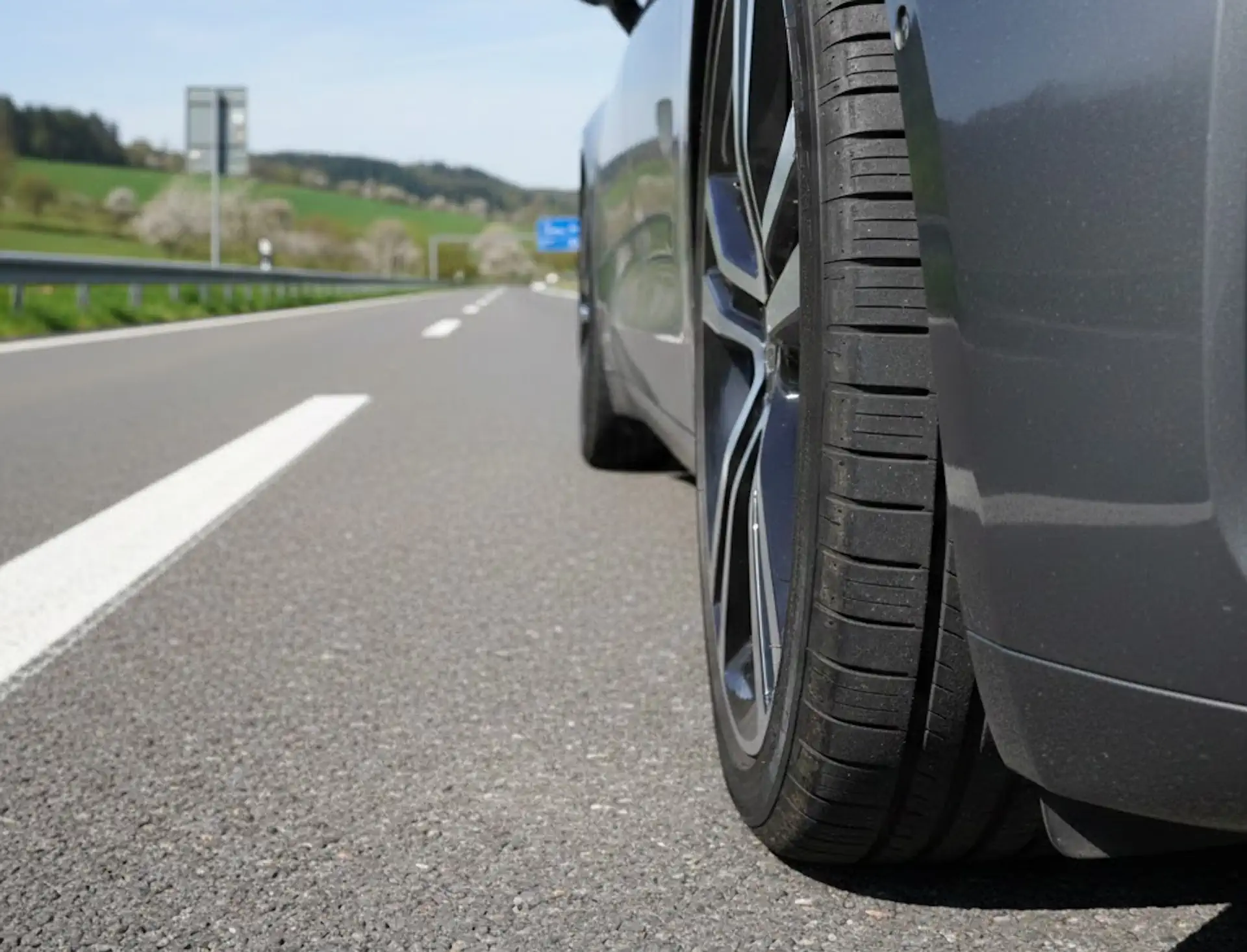 Chiny przejmują europejski rynek motoryzacji: ta firma zawstydziła Teslę