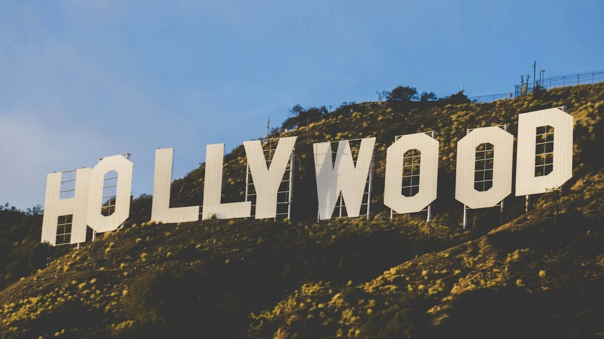 Pożegnajcie Hollywood, jakie znamy. Koniec wojny o Warner Bros i wielka porażka Netflixa