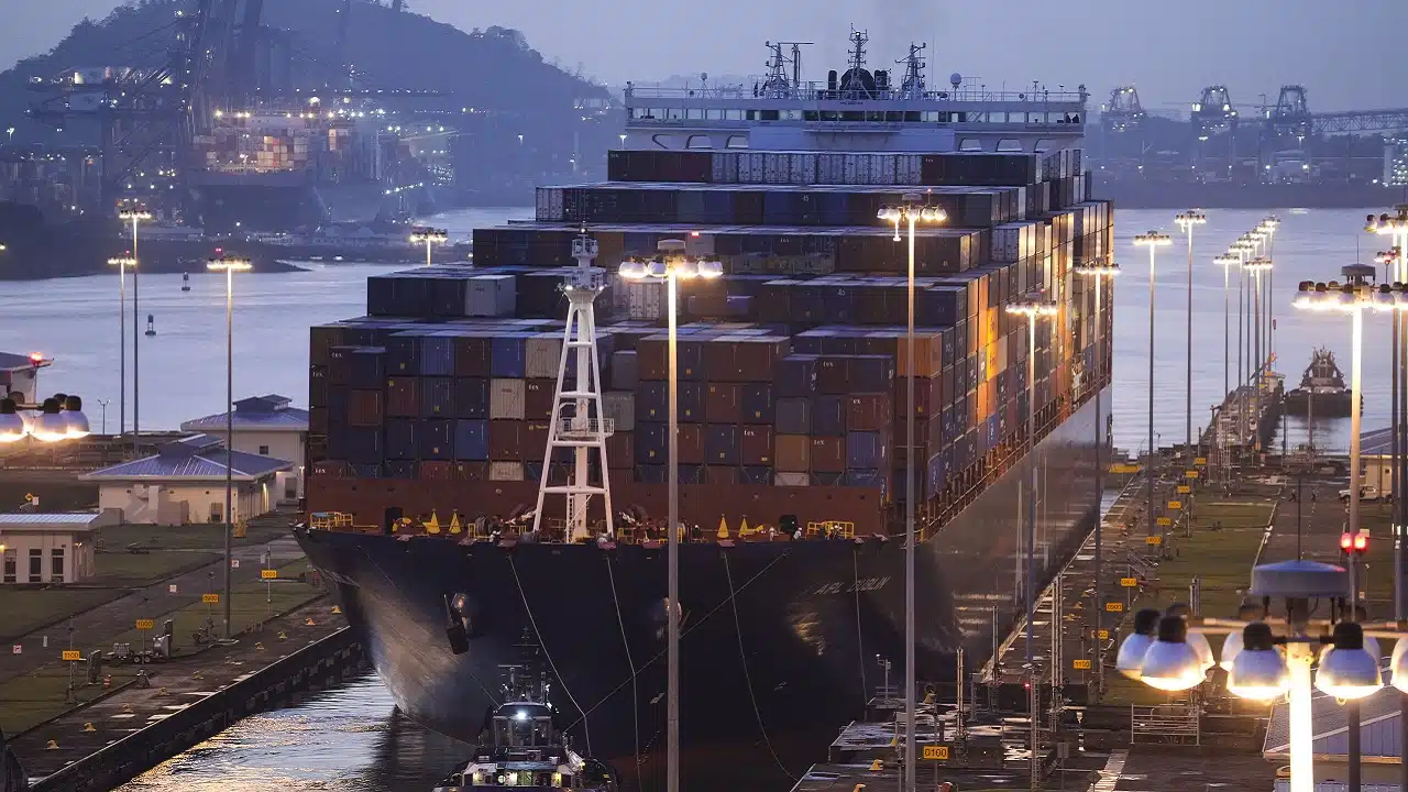 Nieuzasadnione aresztowana, postoje. Chiny szykanują statki pod banderą tego kraju, oskarża Rubio