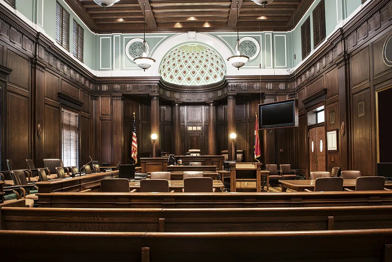 „Algorytmiczna dyskryminacja”. xAI odmawia implementacji stronniczych poglądów politycznych w algorytmach Groka, składa pozew