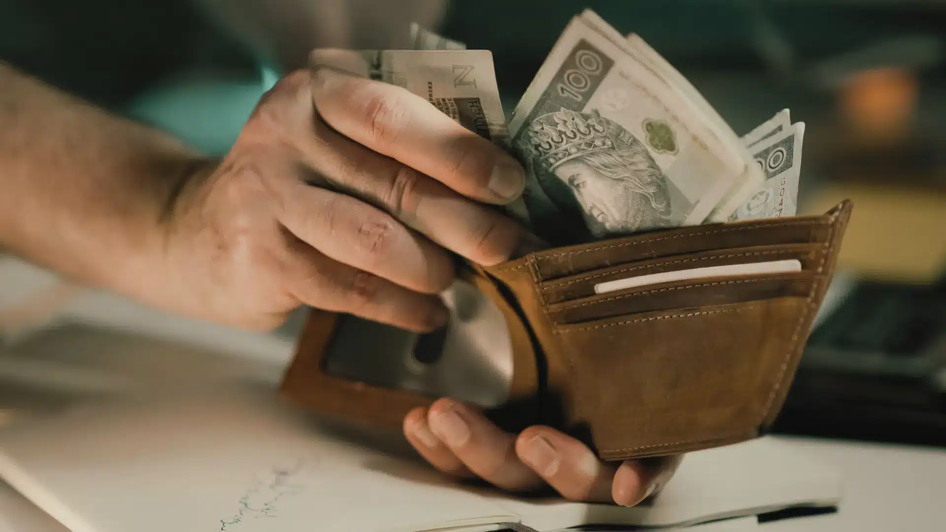 Wynagrodzenia mogą niemiło zaskoczyć. Prognozy rządu są błędne?