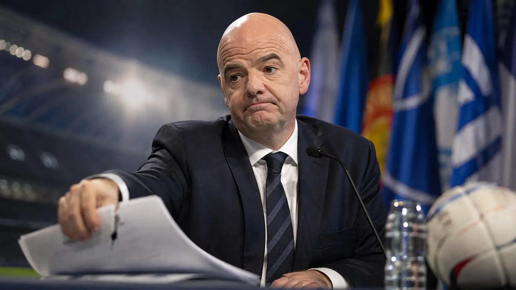 FIFA skapitulowała po groźbie bojkotu. Plan za miliardy wylądował w koszu
