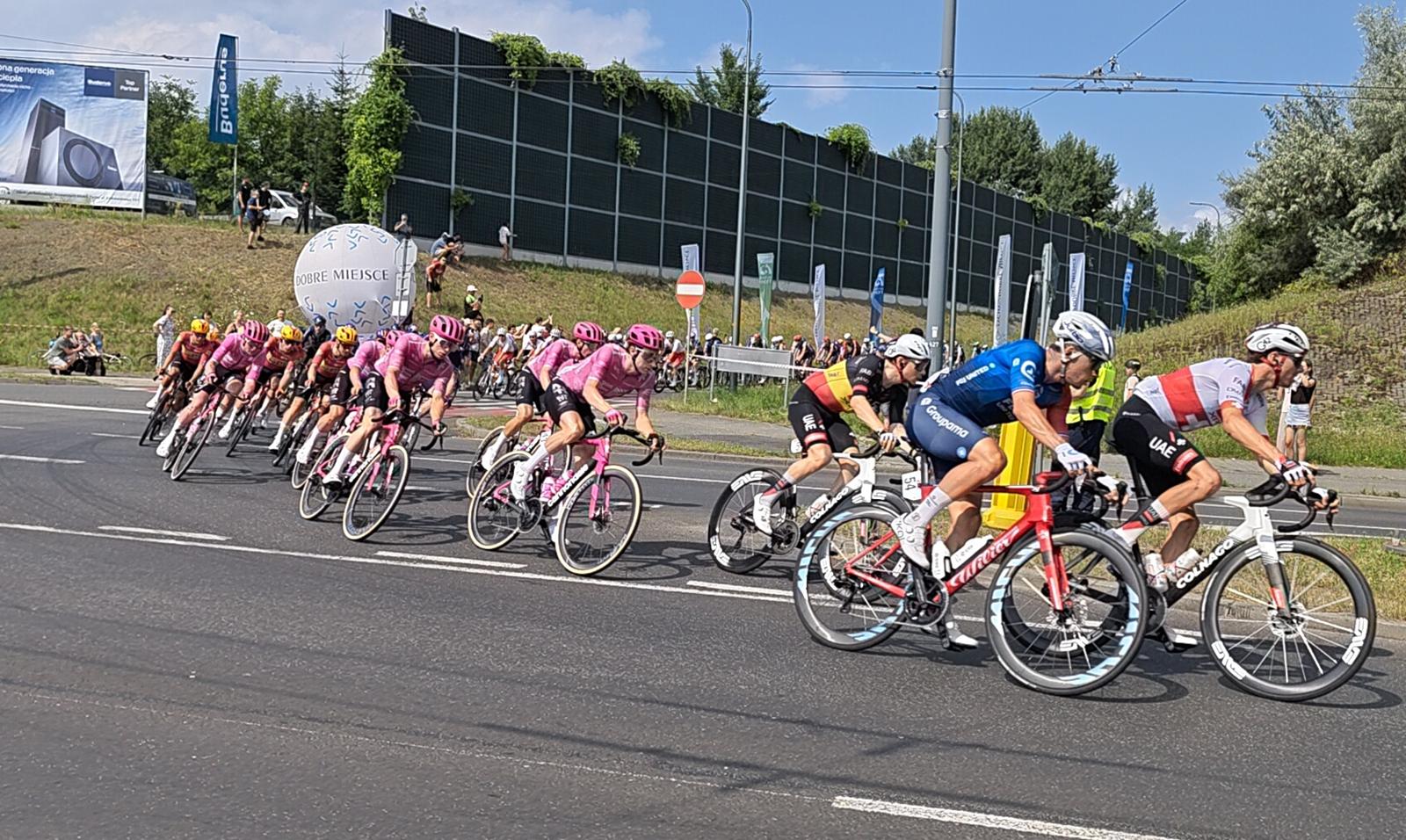 Peleton 83. Tour de Pologne przemknął przez Tychy i Mikołów