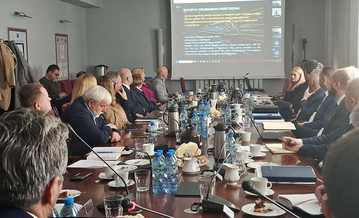 Kiedy pojadą pociągi z Oświęcimia do Tychów przez Bieruń?