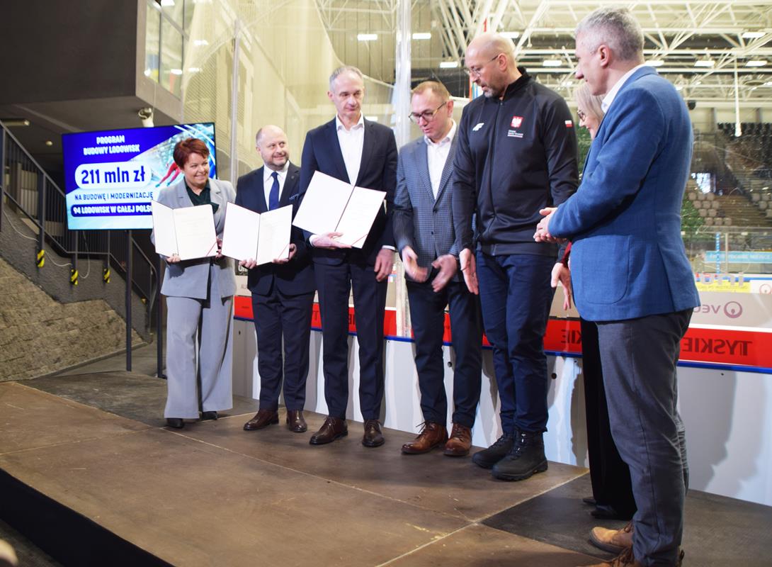 Ministerstwo sportu przyznało Tychom 10 mln zł na budowę nowego lodowiska. Gdzie powstanie?