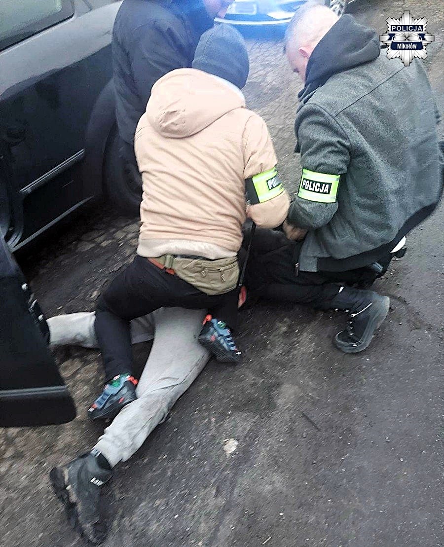 Pseudokibic z Mikołowa zatrzymany za rozbój i „kokainę dla ubogich”