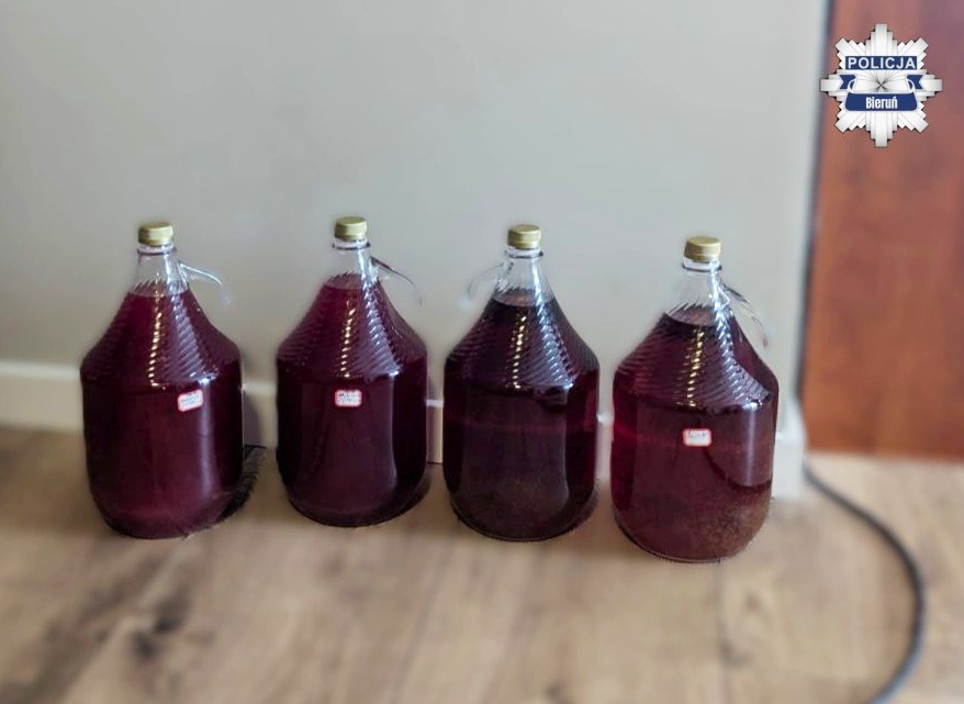 Pędził bimber. Może teraz trafić na trzy lata do więzienia