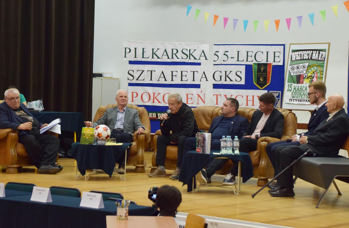 Tychy: Sztafeta rozpoczęła trzydniowe obchody jubileuszu GKS Tychy