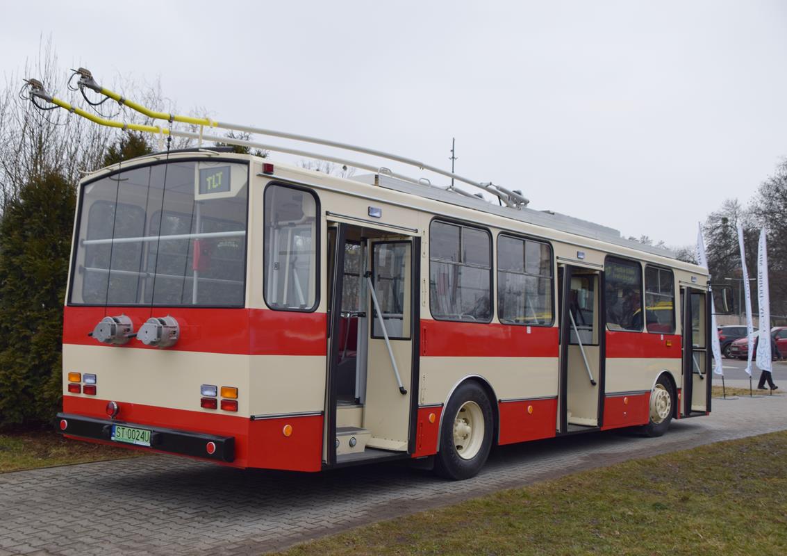 Tychy: Wyremontowany trolejbus Škoda 14Tr znowu wyruszy na trasę