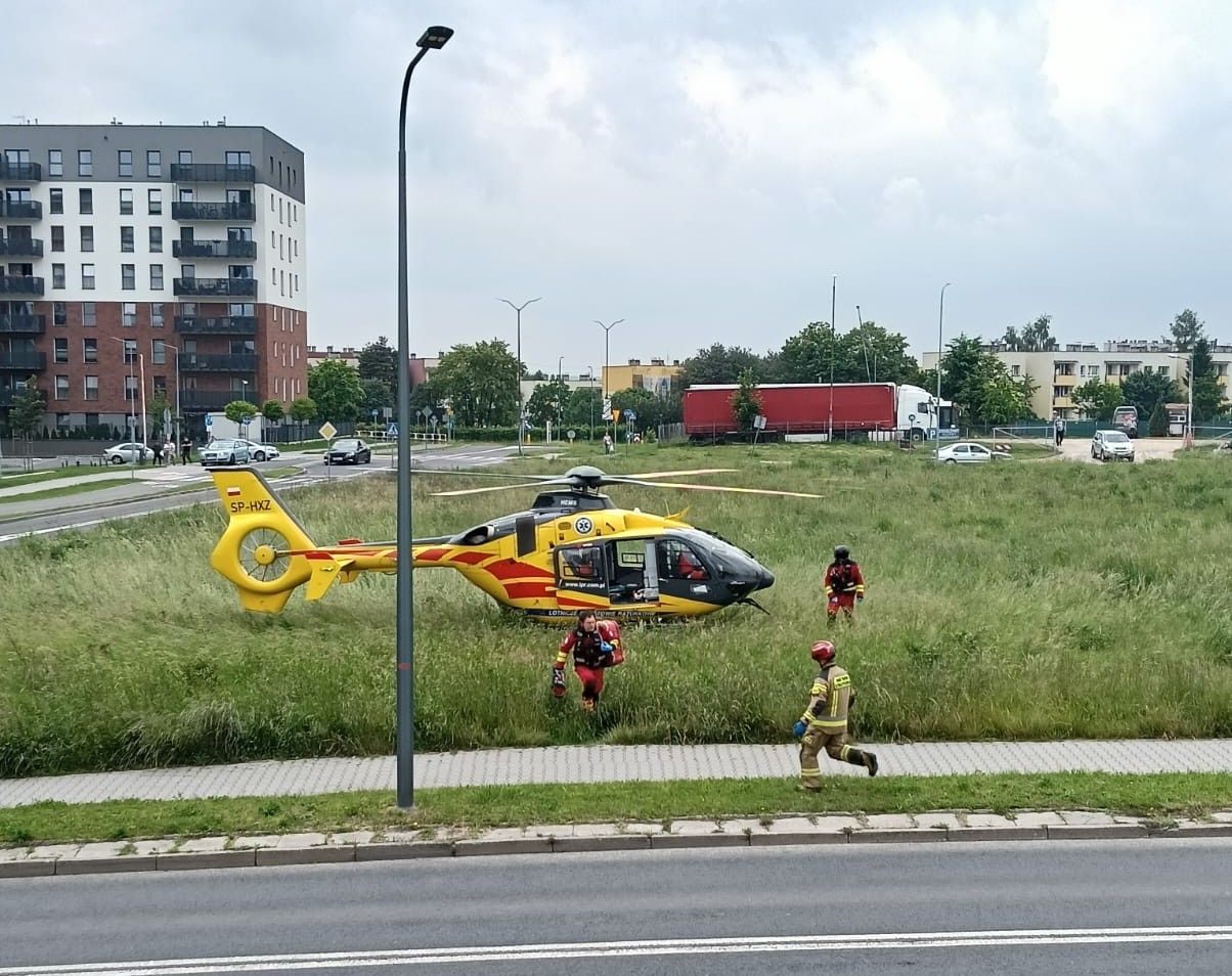 Tychy: Nietypowa groźna rana i okoliczności nieszczęścia. Na pomoc wezwano helikopter LPR