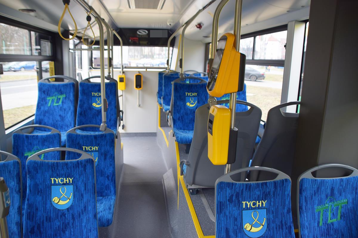 Tychy: Wezwano karetkę pogotowia do kobiety kontrolującej bilety w trolejbusie