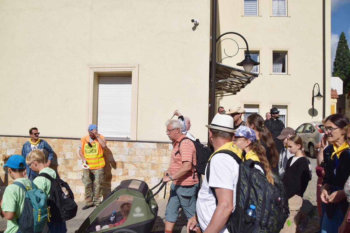 Tyszanie już po raz 42. wyruszyli na Jasną Górę pokłonić się Matce Bożej