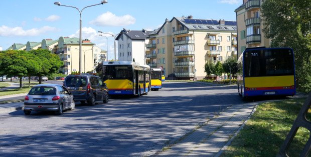 Nowe rondo, parking i modernizacja pętli autobusowej. Zmiany na osiedlu Podolszyce Południe w Płocku