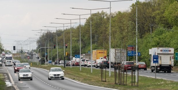 Protest na Pułkowej. Mieszkańcy przeciw korkom między Łomiankami a Warszawą