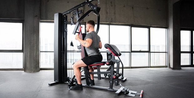 Atlas do ćwiczeń i atlas treningowy: jak zaplanować stanowisko pod hip thrust i hip thrusty