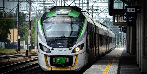 Dwa tygodnie bez pociągów na linii otwockiej. Co z rozkładem jazdy?