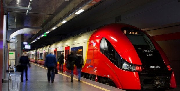 Awaria rozjazdu na stacji Legionowo. Utrudnienia w kursowaniu pociągów SKM linii S3, S4 i S40 i KM