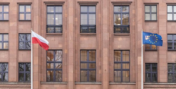 Pożar w szwajcarskim kurorcie. MSZ nie ma na razie informacji o poszkodowanych Polakach