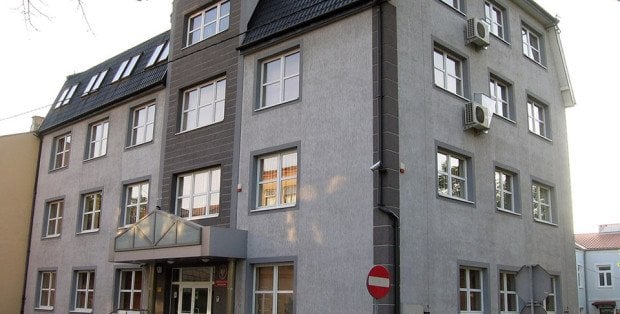 Miały przelać na prywatne konta na 1,6 mln zł. Jest akt oskarzenia przeciw księgowym sądu w Pułtusku