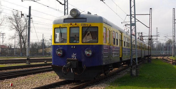 Najstarszy kursujący pociąg elektryczny „Babcia” przejdzie gruntowny remont