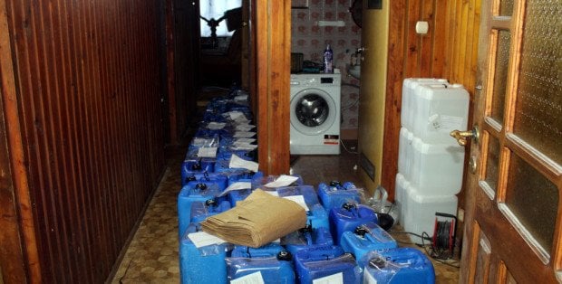 Wynajął dom i uruchomił linię produkcyjną mefedronu. Armeńczyk w areszcie