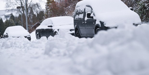 Czy to „zima stulecia”? Ostrzeżenia IMGW przed zamieciami śnieżnymi i mrozem