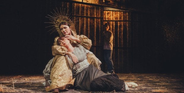 „Nie mogły o sobie decydować”. J. Jeżewska w RDC o spektaklu „Chłopki”