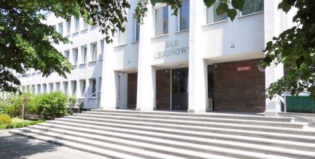 Były burmistrz oskarżony o molestowanie nieletnich. Jest termin procesu