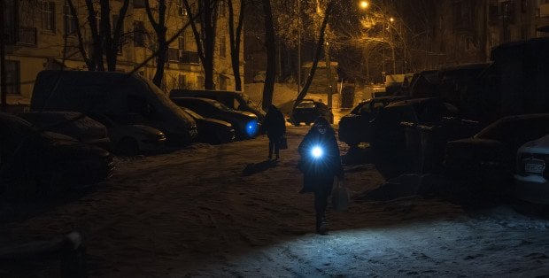 Kryzys energetyczny w Ukrainie. W Kijowie bez prądu ponad milion odbiorców
