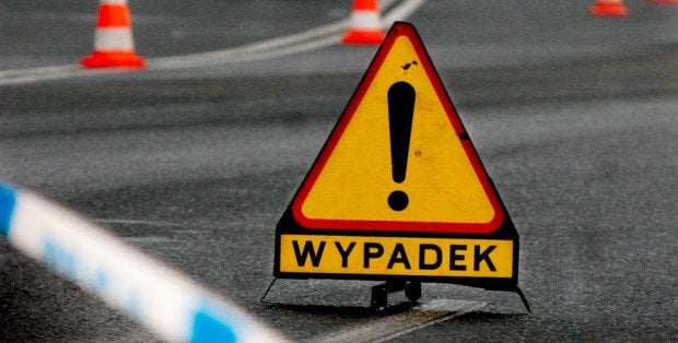 Zderzenie trzech aut i objazdy. Droga między Zwoleniem a Kozienicami zablokowana