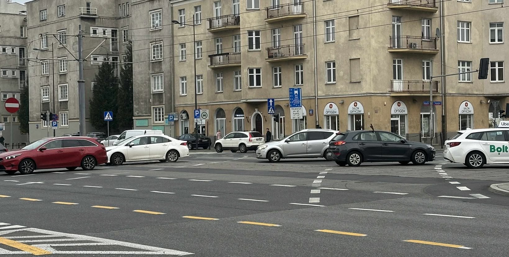 Aktywiści apelują. Bezpieczeństwo na stołecznych skrzyżowaniach „do poprawy”