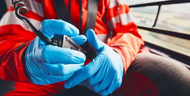 Atak na ratowniczkę medyczną w Siedlcach. 53-latek miał uderzyć ją butelką, bo zabroniła mu palić