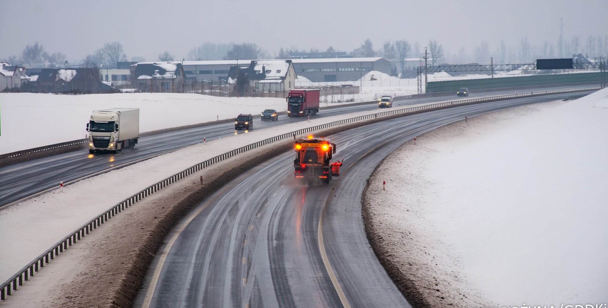 Kolejne drogi na Mazowszu od dziś płatne. Mapa tras w systemie e-TOLL