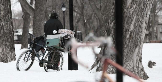 Mróz zbiera żniwo. Kolejne trzy osoby zmarły z powodu wychłodzenia
