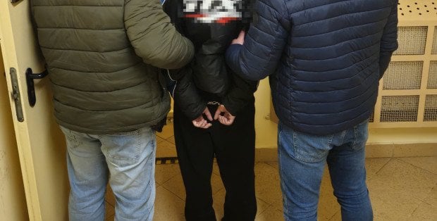 Miał wyłudzić 84 tys. zł metodą „na pracownika banku”. 21-latek zatrzymany