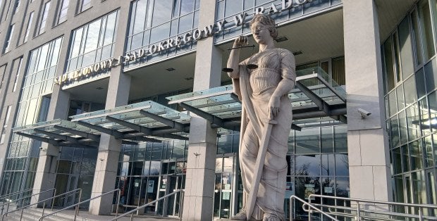 Jest oskarżony o znęcanie się nad 19-latką w ciąży. Dziś rusza proces Oskara O.