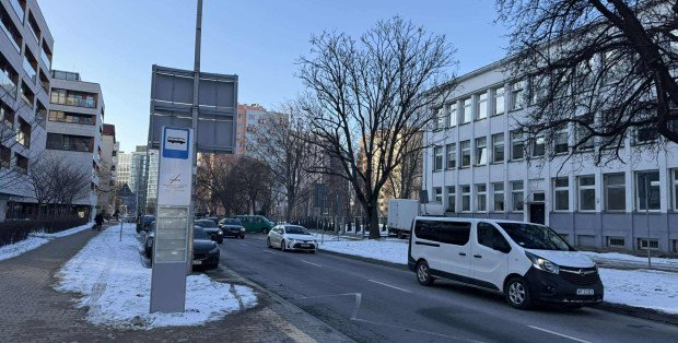 Ul. Niemcewicza drogą osiedlową? Wielkie zmiany przy placu Zawiszy w Warszawie