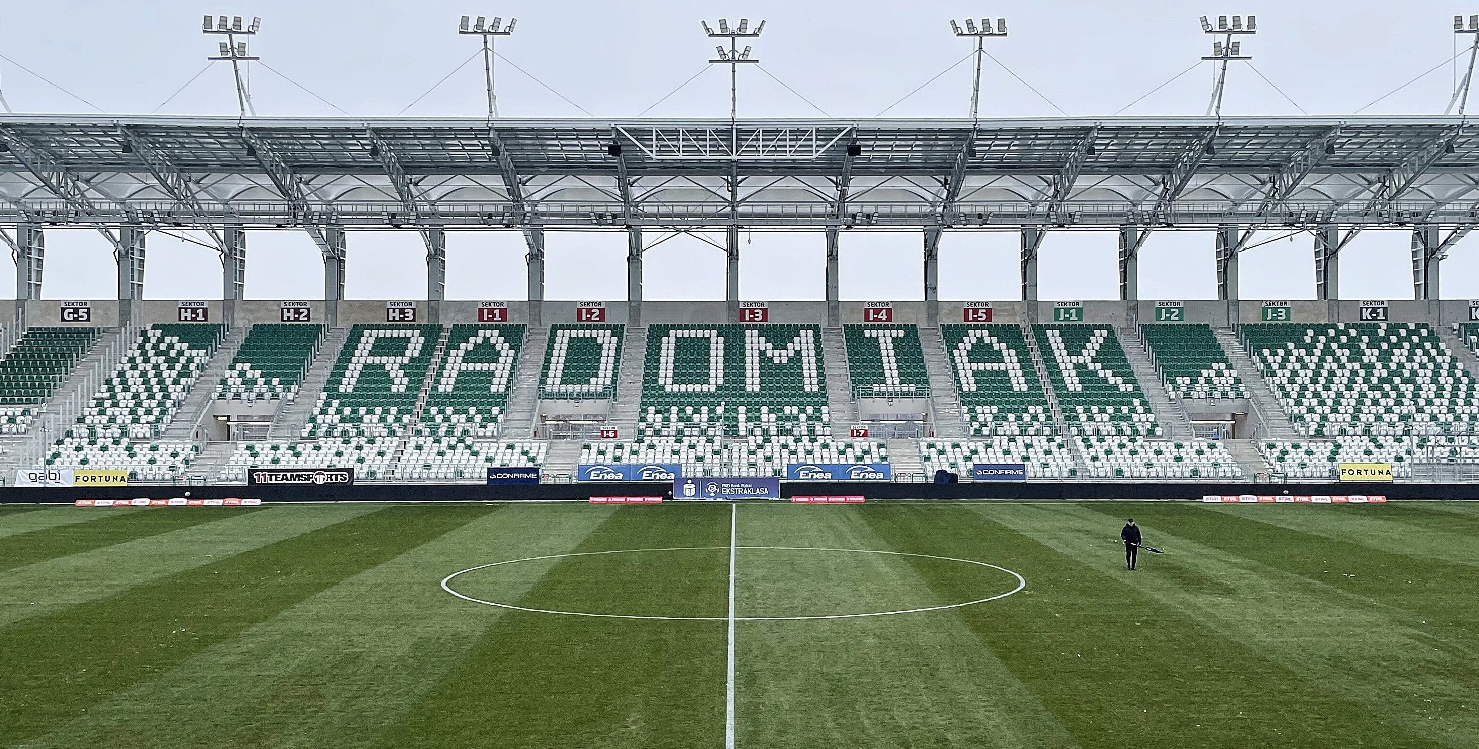 Awaria oświetlenia na stadionie Radomiaka. Znamy przyczyny