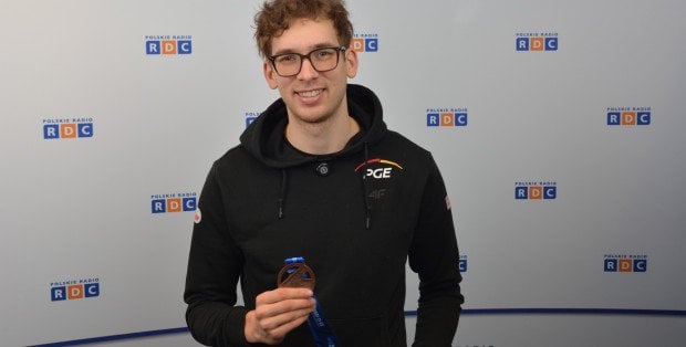 Dzisiaj na IO występy panczenistów. W finale na 1000 metrów zobaczymy m.in. Marka Kanię